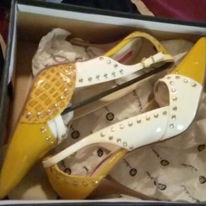 Women Shoes